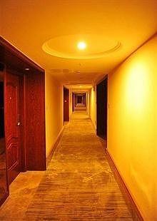 Nanchang Huayu New World Hotel Buitenkant foto